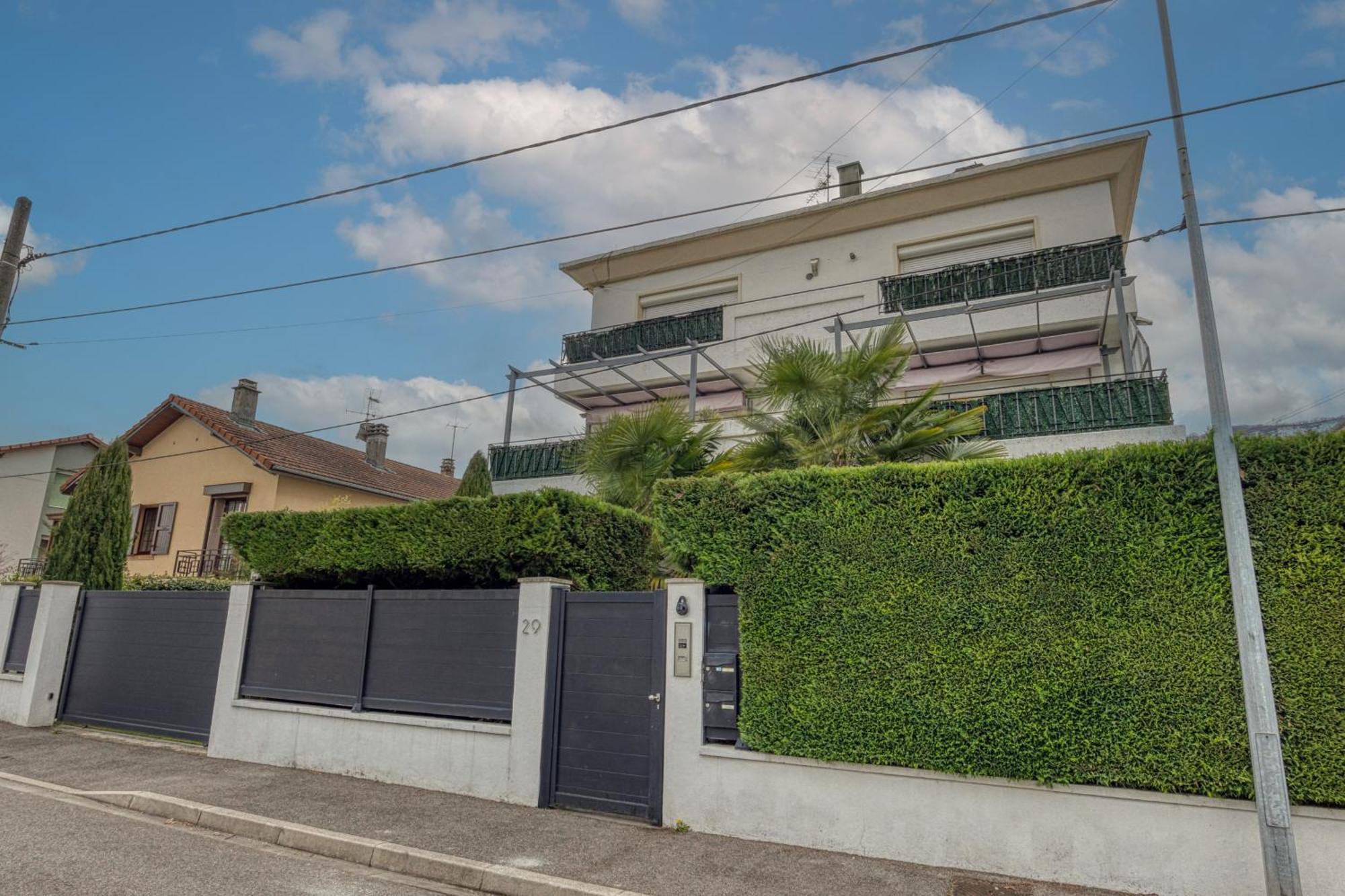 La Villa - Piscine / Karaoke / Jeux Fontaine  Exteriér fotografie